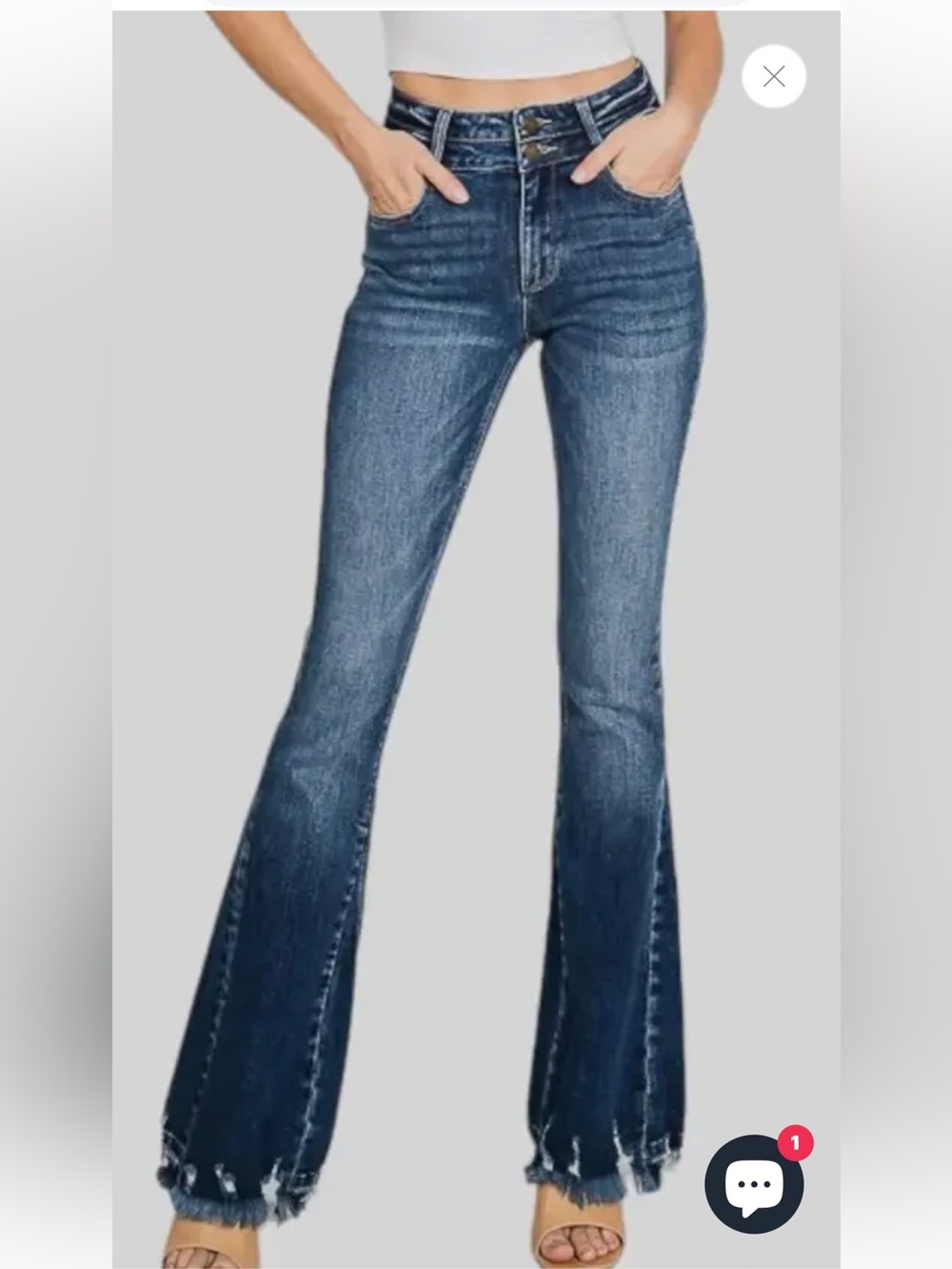 Petra 153 Brand Flare cut Jeans, medium wash denim, double button, High rise